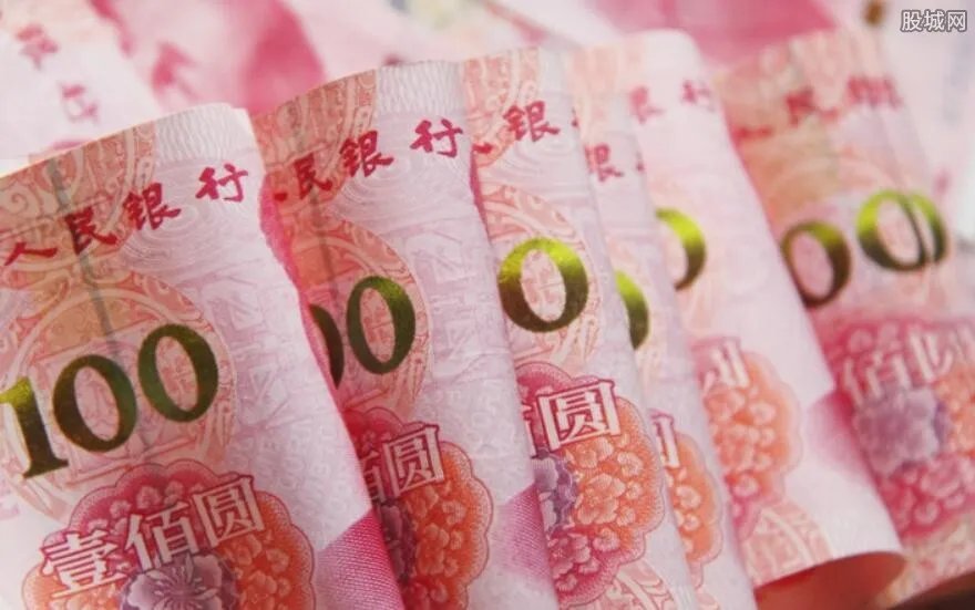 南京女高工世界末日捐家产 网友吐槽：高职称，低智商