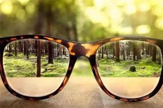 凸透镜成像特点