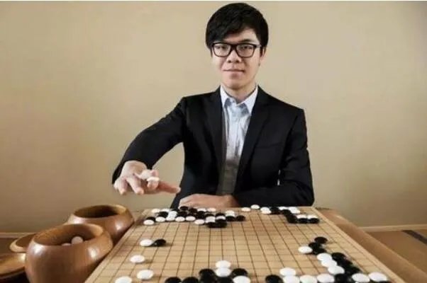 2021围棋世界排名TOP10，柯洁金牌第二，第一是韩国围棋希望之星