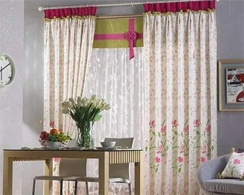 窗帘安装方法是怎样的  如何把窗帘安装得美观又牢固