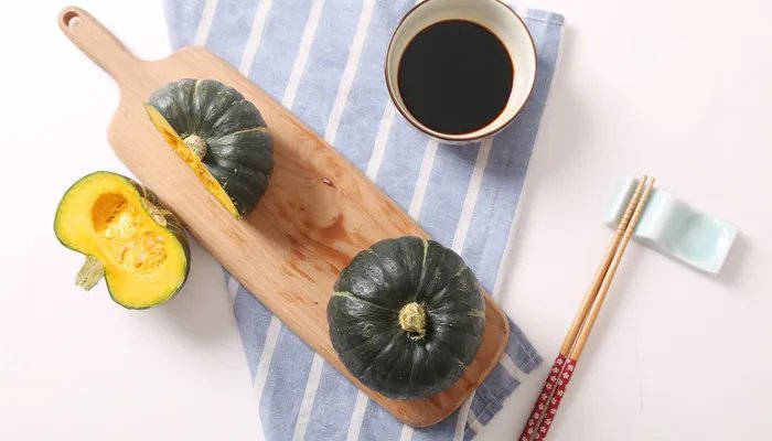 贝贝小南瓜蒸饭的做法