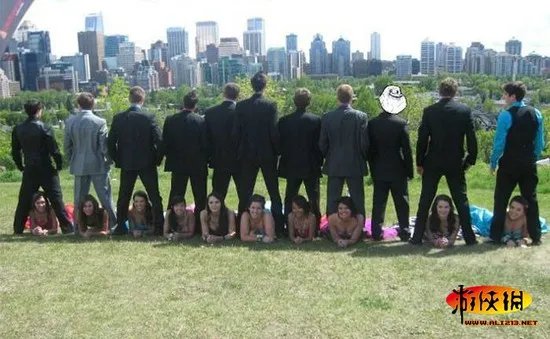 我有小左小右!玩家公认的最“孤独一生”情景