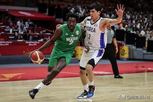 周琦：今晚是我们世界杯最后一场比赛，我们会背水一战！周琦还能做得更好吗？