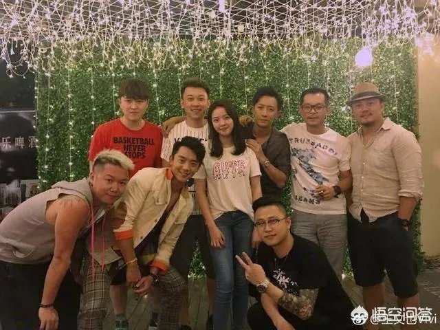 普通女生有什么途径可以成为名媛？