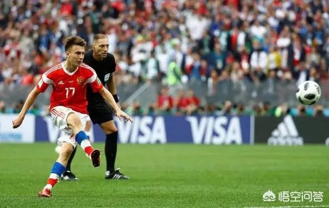 世界杯首场比赛俄罗斯5:0完胜沙特阿拉伯,戈洛文2助攻1进球,如何评价他在本场比赛中的表现?