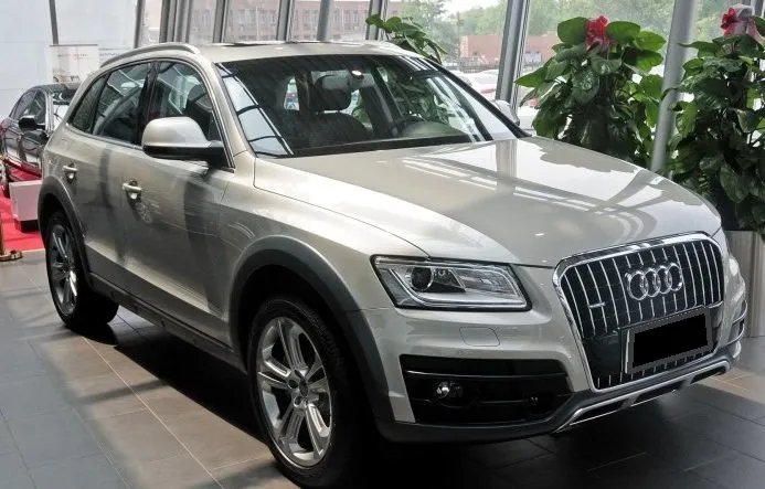 奥迪q5有哪几种颜色，奥迪q5什么颜色好看