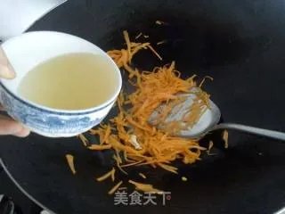 清淡的胡萝卜炒肉丝