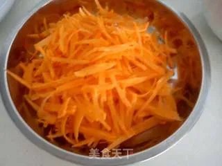 清淡的胡萝卜炒肉丝