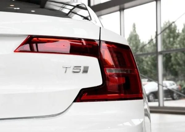 沃尔沃S90怎么样？值得买吗？