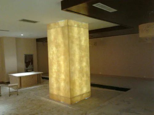 透光石是什么材料做的