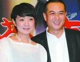 张嘉译的现任老婆是谁？