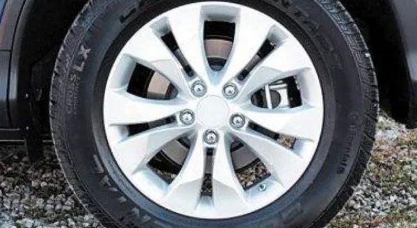 马牌轮胎和邓禄普轮胎哪个好?有什么区别?