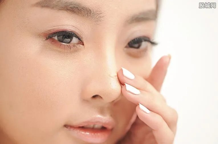 欧诗漫化妆品怎么样 欧诗漫化妆品多少钱