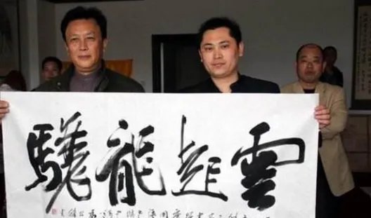 唐国强的书法水平怎么样？