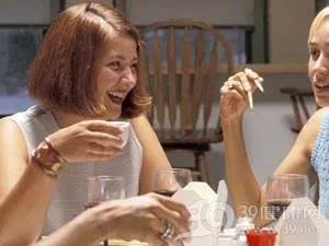 什么是美背内衣 美背内衣对胸部有危害吗