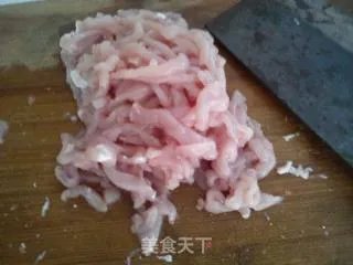 清淡的胡萝卜炒肉丝