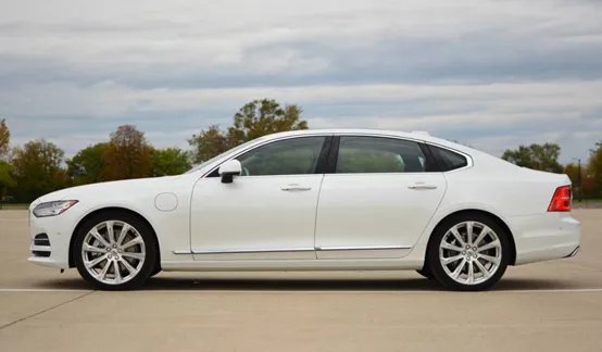 沃尔沃S90怎么样？值得买吗？