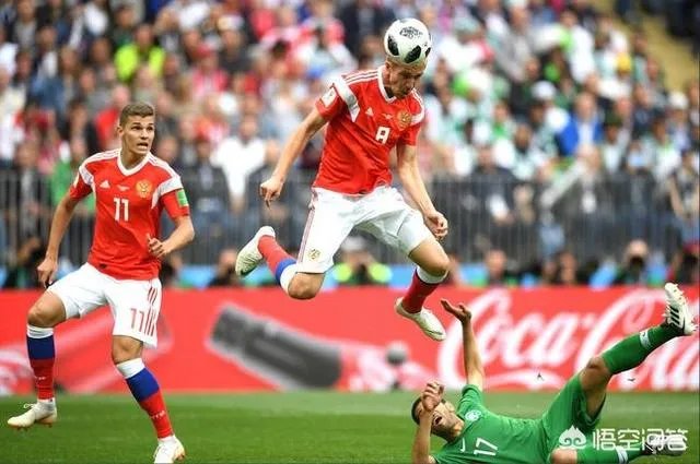 世界杯首场比赛俄罗斯5:0完胜沙特阿拉伯,戈洛文2助攻1进球,如何评价他在本场比赛中的表现?