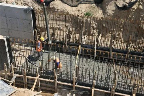 混凝土裂缝原因是什么