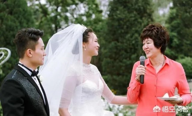 郎平用一句话致辞，含泪送惠若琪出嫁，你怎么看？