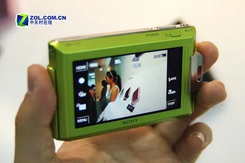 千万像素防抖卡片机 索尼T77超值价送2G卡