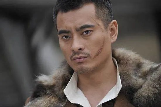 《箭在弦上》你怎么看吕良彪这个角色？